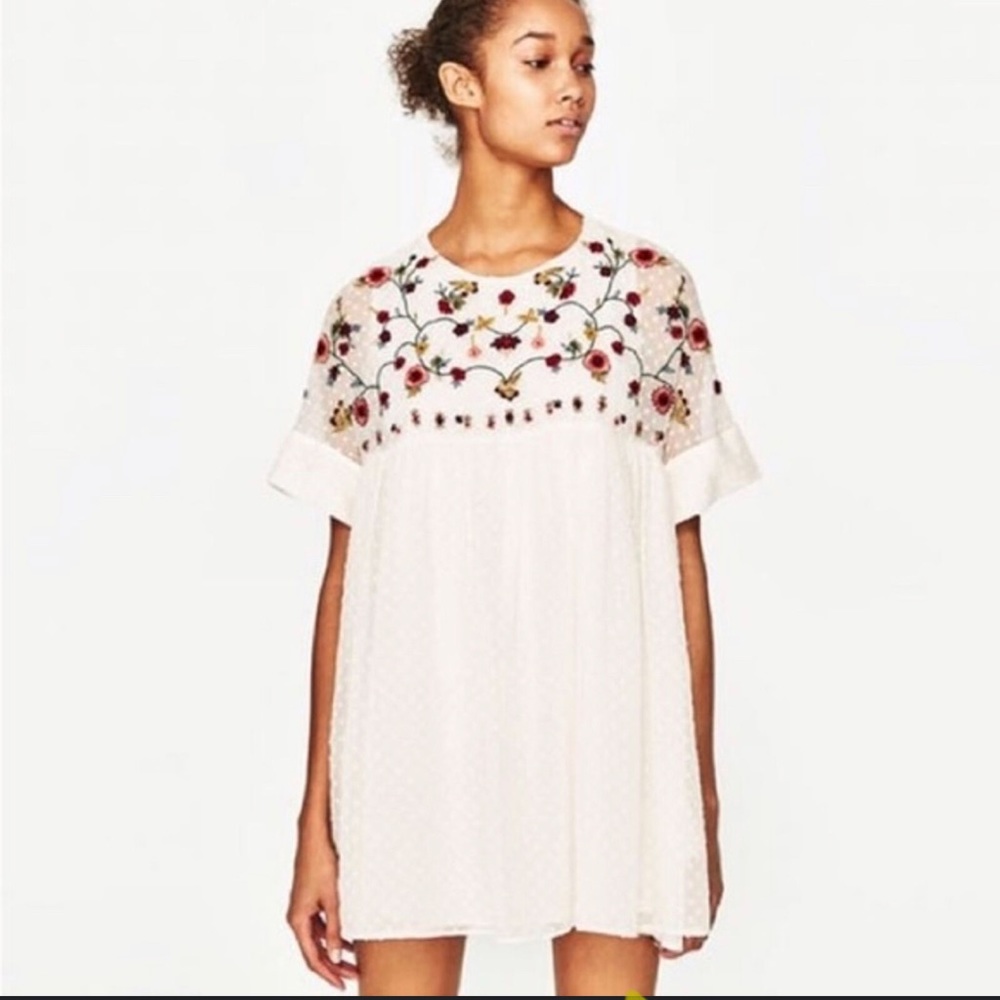 Zara White Embroidered Playsuit Romper - Size M